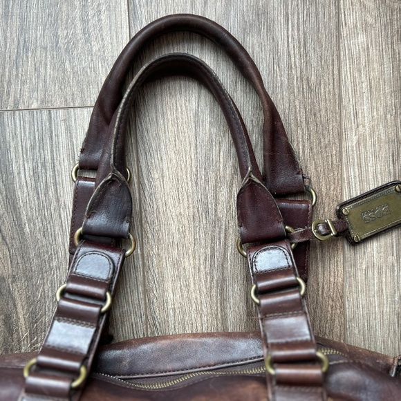 Hugo Boss Vintage Leather Shoulder Bag - Picture 10 of 15